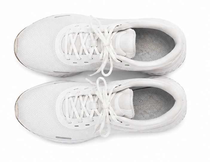 Nike Herrenschuhe: Nike Revolution 5 – Gebraucht aus Kriens von Asantos3