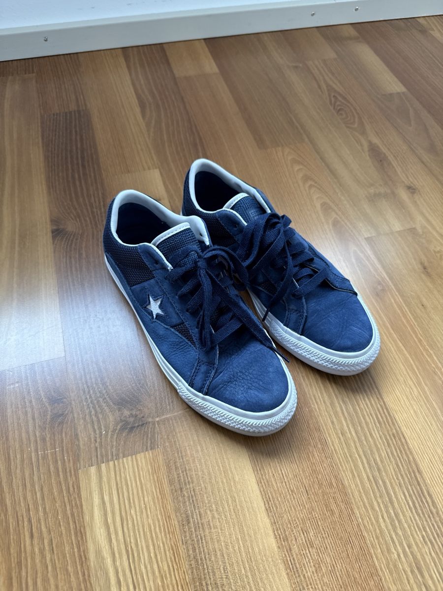 Converse Damenschuhe: CONVERSE Schuhe Grösse 38.5 – Gebraucht aus Zürich von maleaaa