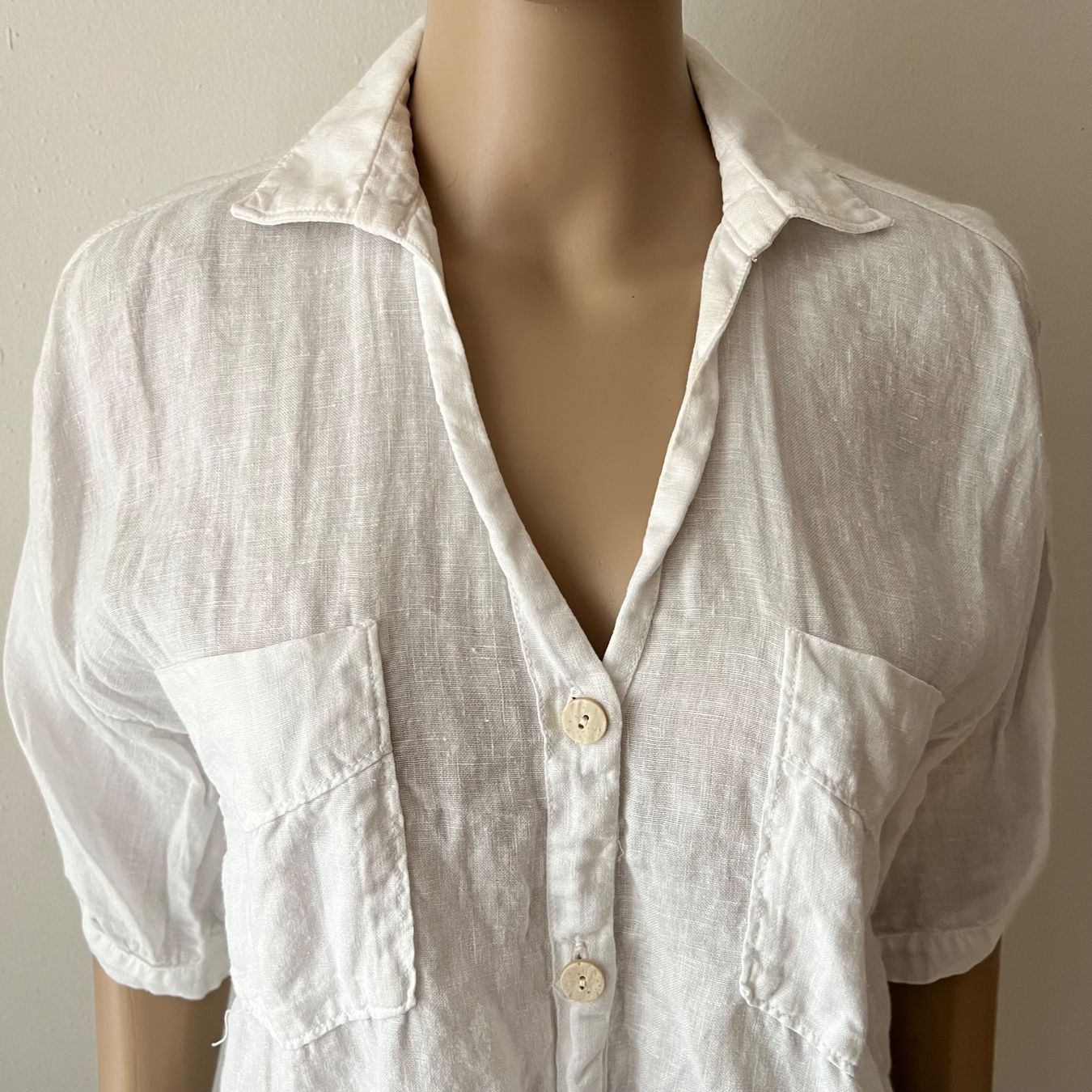 Zara Blusen: ZARA Leinenbluse weiss 🤍 – Gebraucht aus zürich von vintage12 1