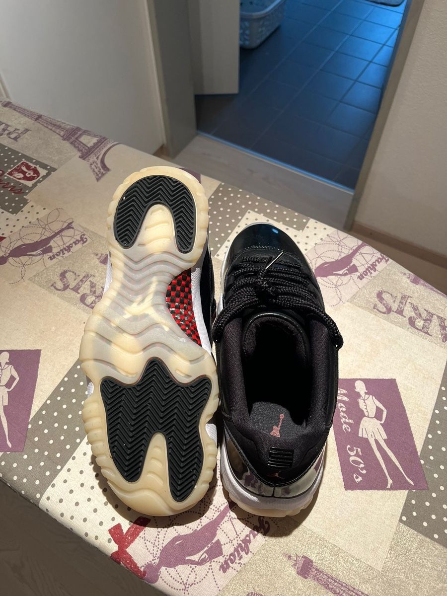 Jordan Herrenschuhe: Jordan 11 Retro low 72-10 mit Schachtel – Neu (gemäss Beschreibung) aus Zürich von SunnySeller 2