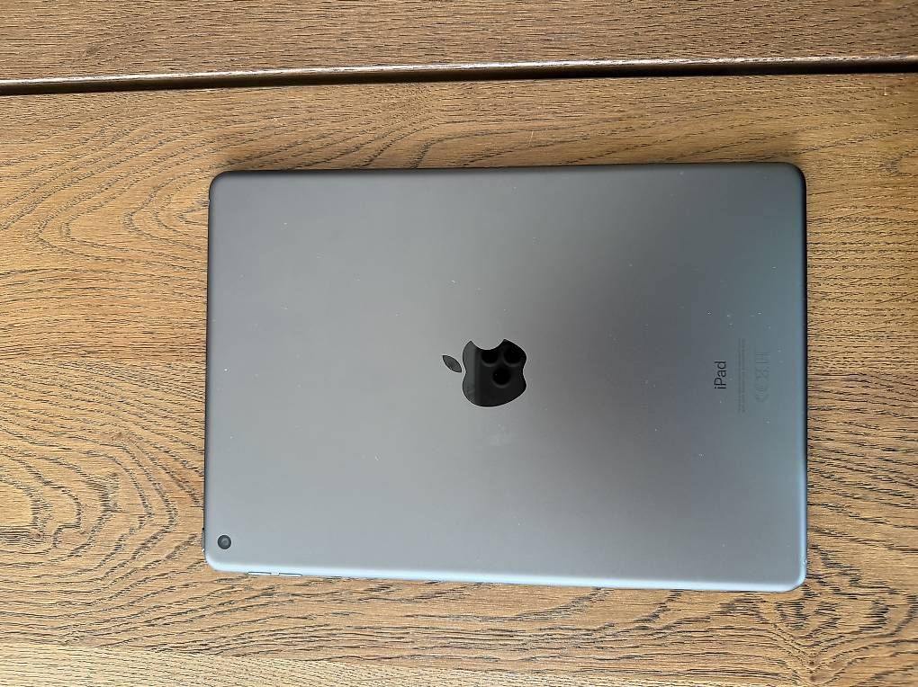 Apple Tablet PC: iPad 8 gen – Gebraucht aus Kriens von ibr_88t6 1