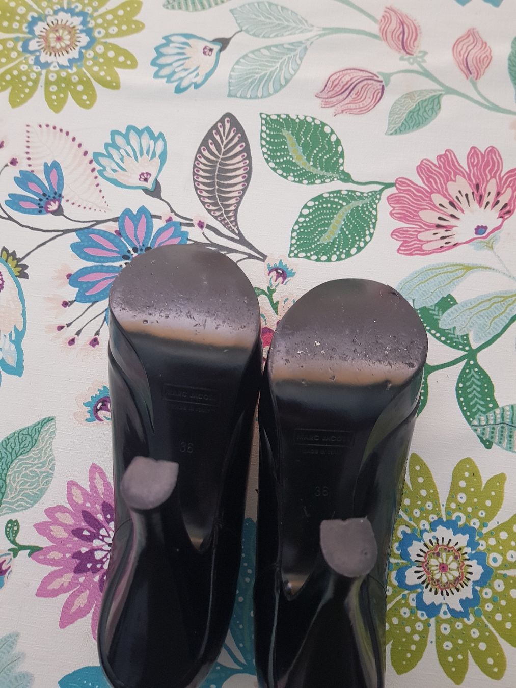 Marc Jacobs Damenschuhe: Escarpins Marc Jacobs. – Gebraucht aus Lausanne von durranis 1