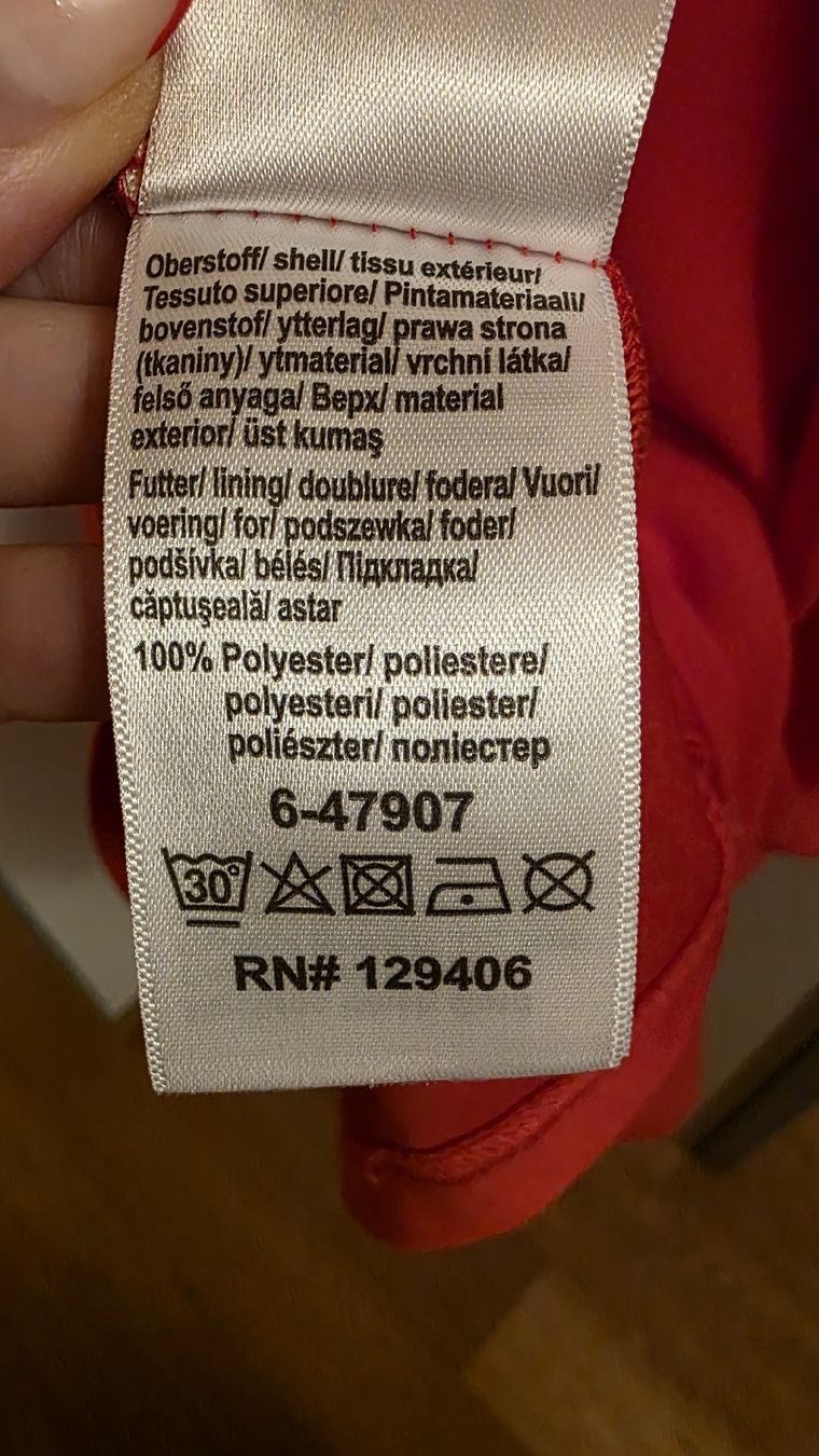 Kleider: Rotes Abendkleid / Cocktailkleid – Gebraucht aus Ilanz von rununa 6