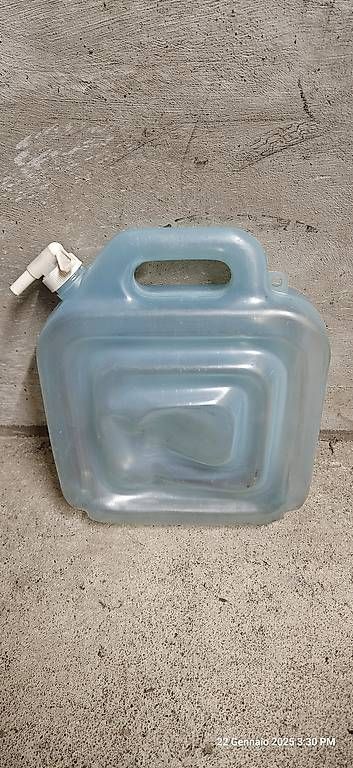 Borracce & Thermos: Bidone acqua pieghevole – Usato da Breganzona venduto da ald_7kkb