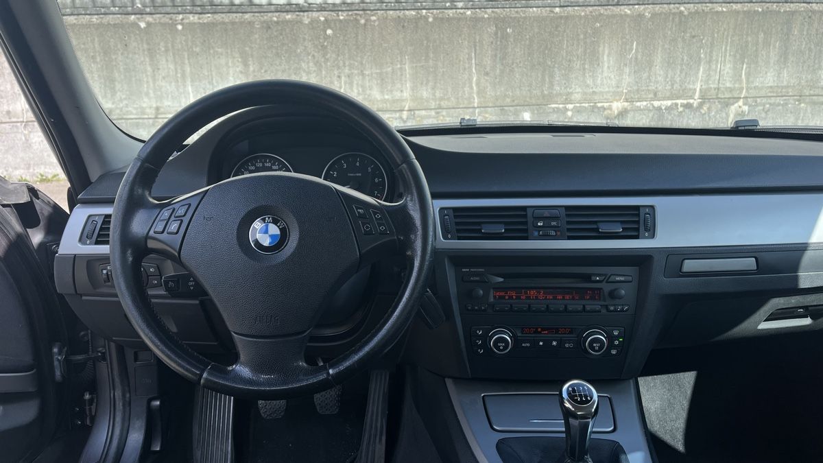 BMW Autos: BMW 325i Touring – Gebraucht aus Wil SG von SeKu94 5