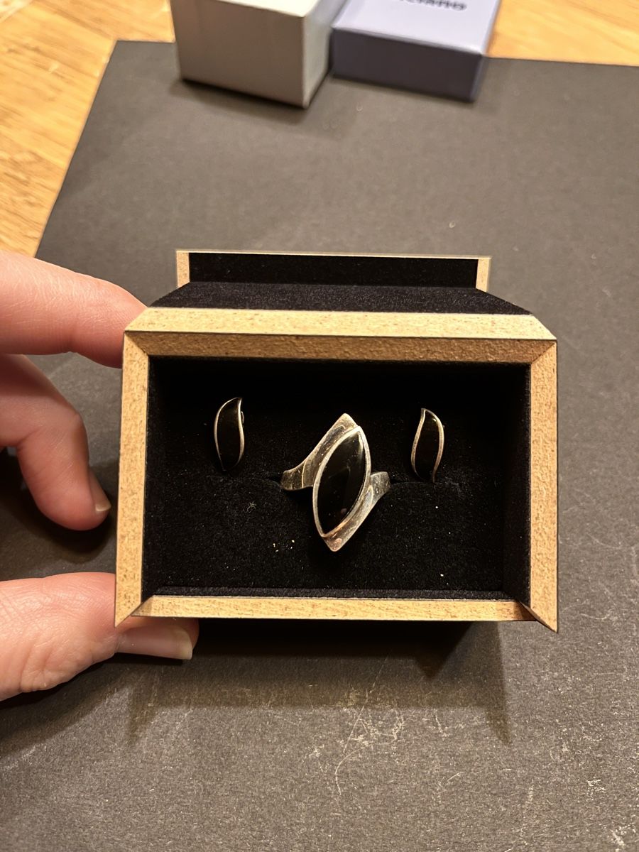 Ringe: Silber Ring + Ohrringe mit schwarzem Stein, Schmuck,Geschenk – Gebraucht aus Breitenbach von Alice_xy 1