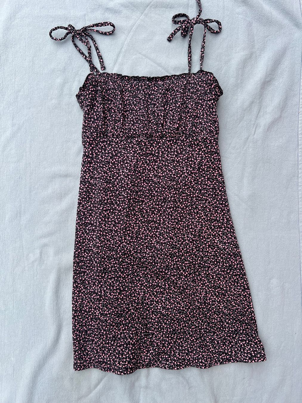 H&M Kleider: Sommerkleid von H&M Grösse – Gebraucht aus Zürich von Stami129