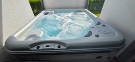 Whirlpool Hot Tubs– Entspanne Dich jetzt im Sommer ☀️