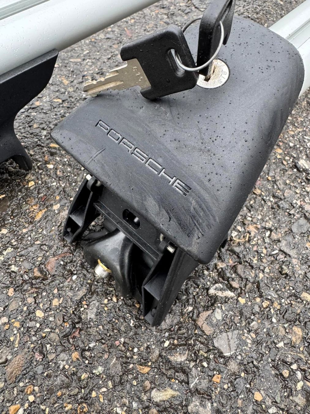 Portapacchi: Dachträger Original Porsche Cayenne 958 (Type 92A / E2) – Usato da Sempach venduto da sta_p662 1