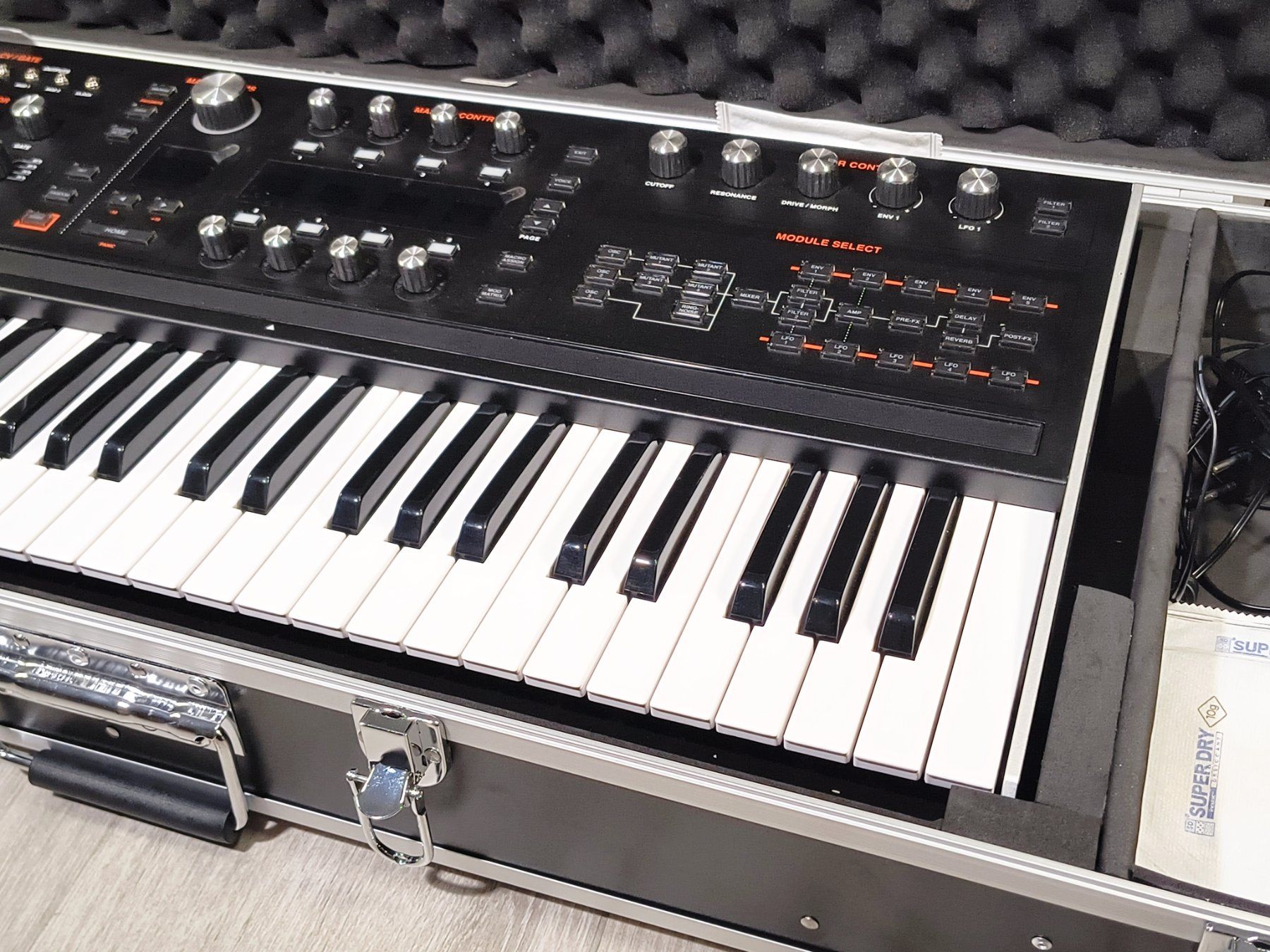 Strumenti musicali: ASM Hydrasynth Keyboard – Wave Morphing + Hard Case – Usato da Villars-sur-Glâne venduto da SwissTrendyStore 2