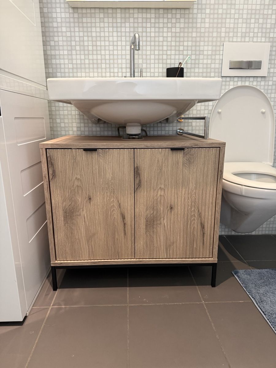 Badezimmermöbel: Lavabo-Unterschrank Eiche – Neu (gemäss Beschreibung) aus Zürich von lou_n8bt