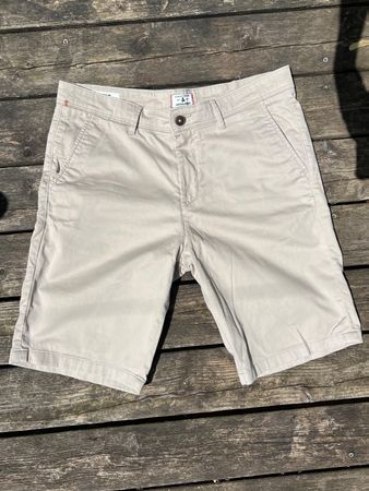 Kurze Jack & Jones Hose Gr. M Beige