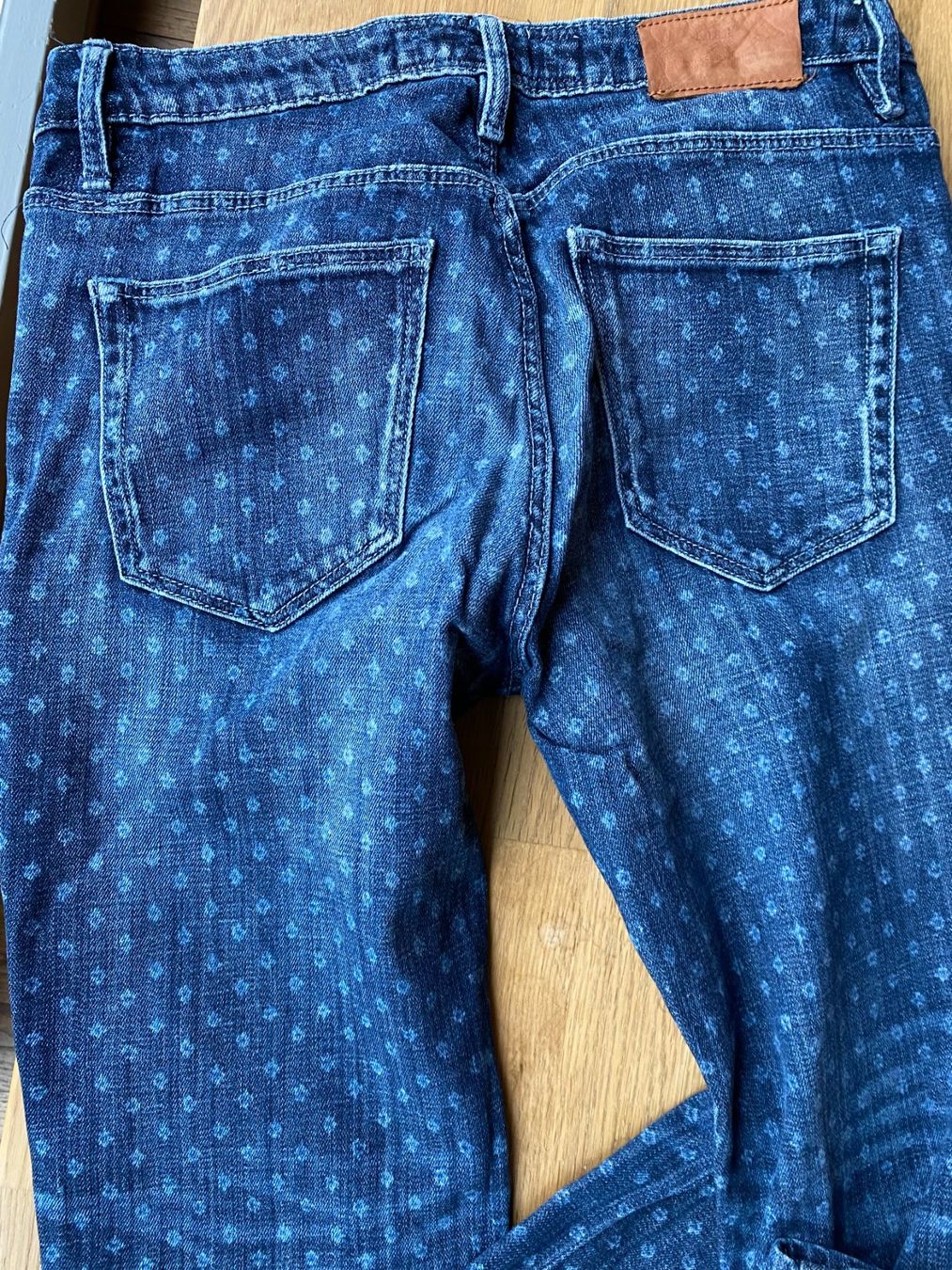 H&M Jeans: 3/4 Jeans gemustert, L.O.G.G., H&M, 29 – Usato da Zeiningen venduto da Carettacaretta69 1