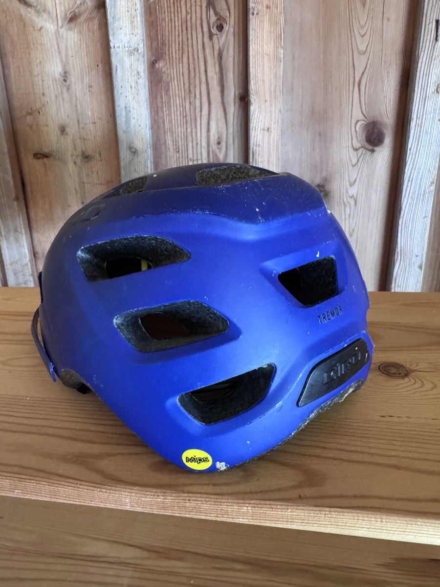 Giro Caschi: Giro Mips Helm Lila – Usato da Oberdorf SO venduto da liam_ccc 1