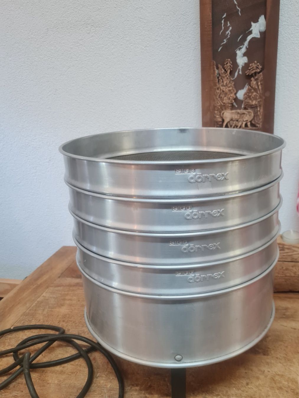 Sigg Küchengeräte: Dörrgerät Sigg Dörrex mit vier Sieben gebraucht – Gebraucht aus Hofstetten b. Brienz von Nordtor 2