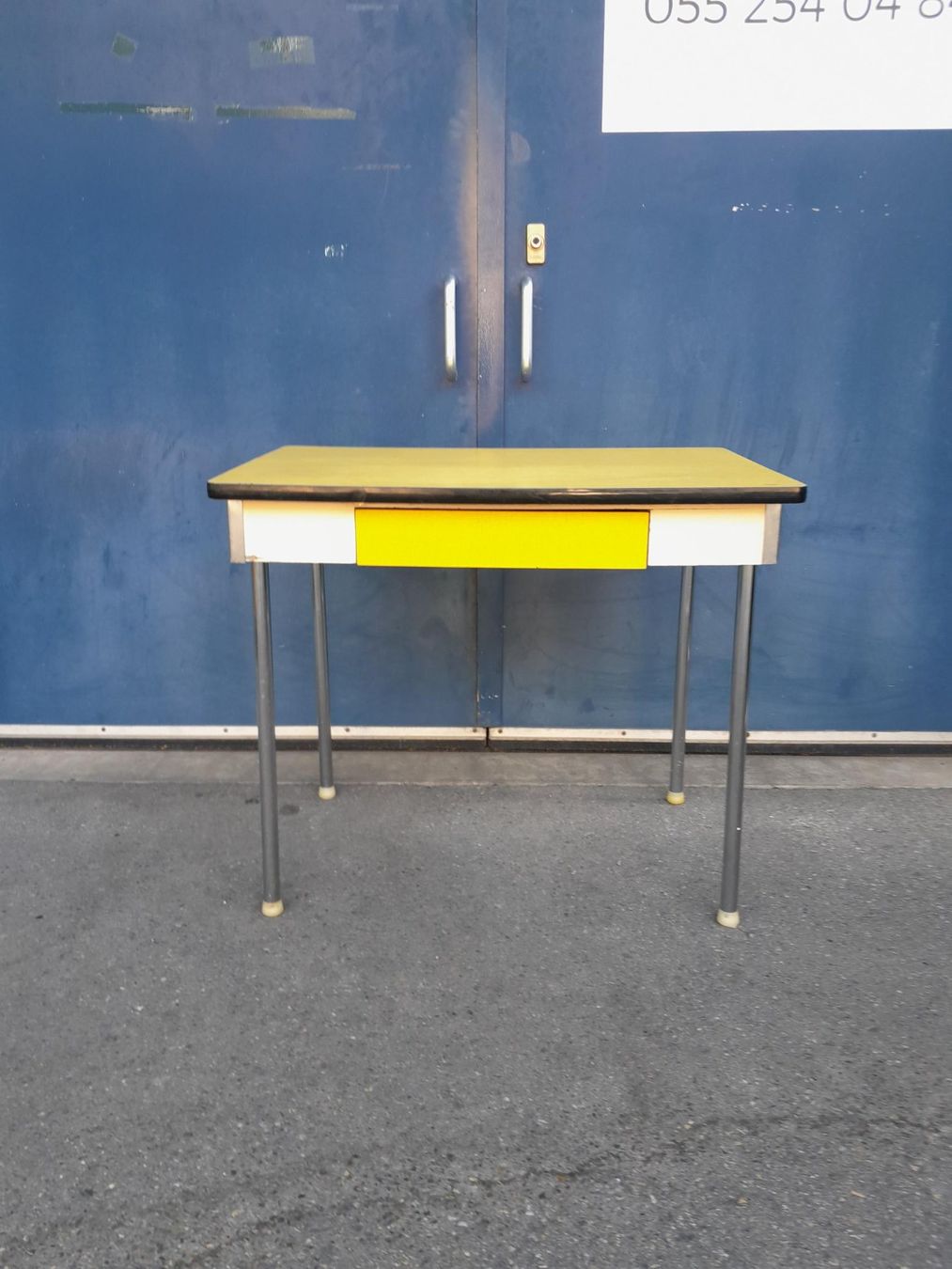 Tables: Vintage Kelco Küchentisch / Tisch – D'occasion à Männedorf par Bel-view