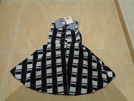 Yere neues wunderschönes Kleid, 3J 98 NP 88 Fr