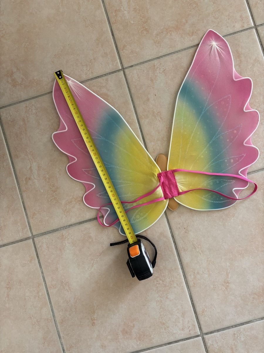 Giochi: Ailes de papillon et serre-tête licorne – Usato da Vufflens-la-Ville venduto da newlifegva 5