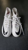Nike Fussball Schuhe Gr 33