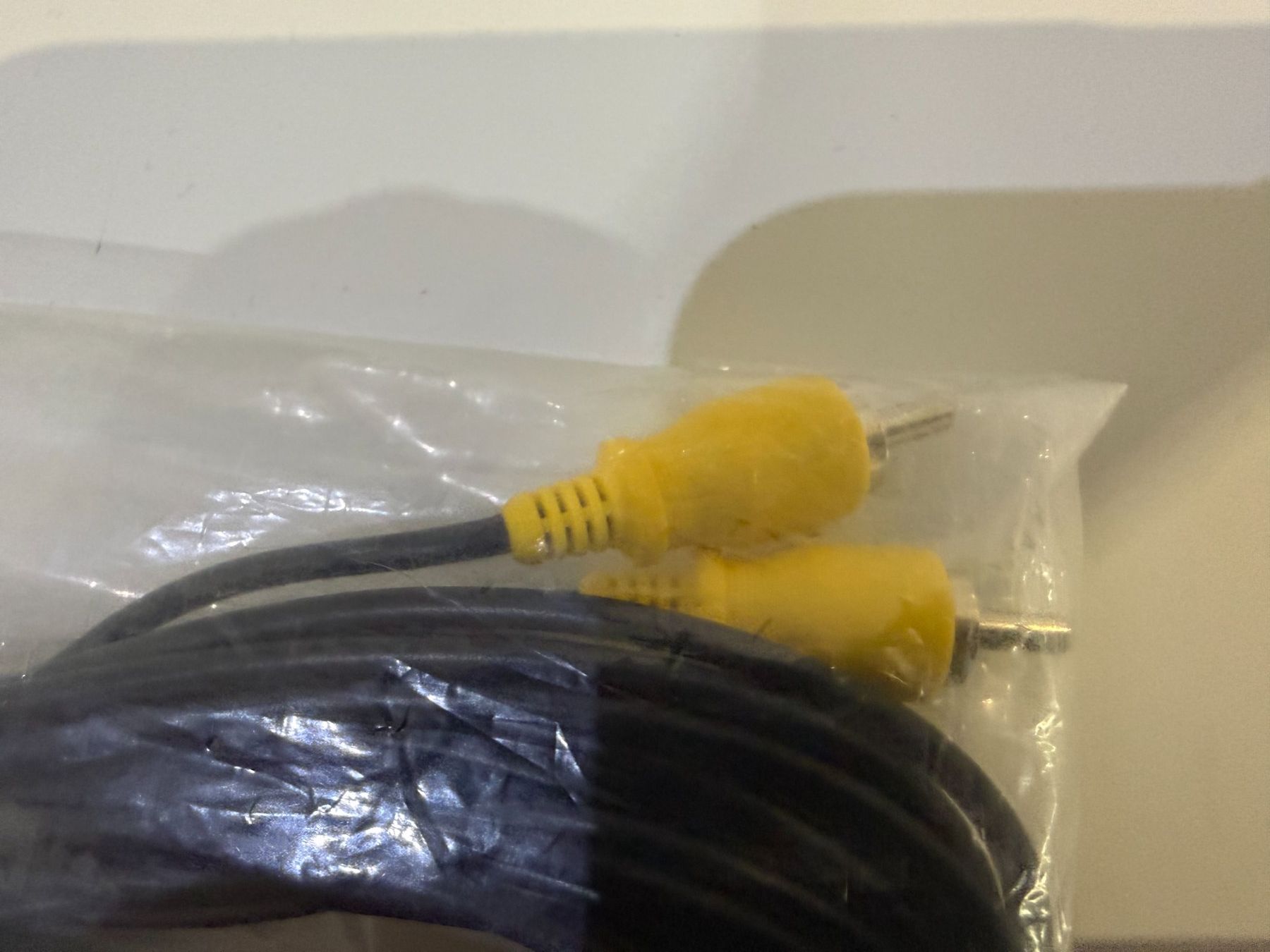 Cavi: Cinch-Kabel, 9 Meter lang, Mono, Schwarz, NEU – Nuovo (secondo la descrizione) da Unterengstringen venduto da Tnovus 1