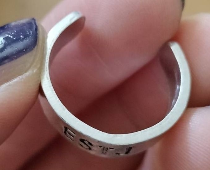 Ringe: Fingerring handgefertigt in England – Gebraucht aus Bern von verateinilae 1