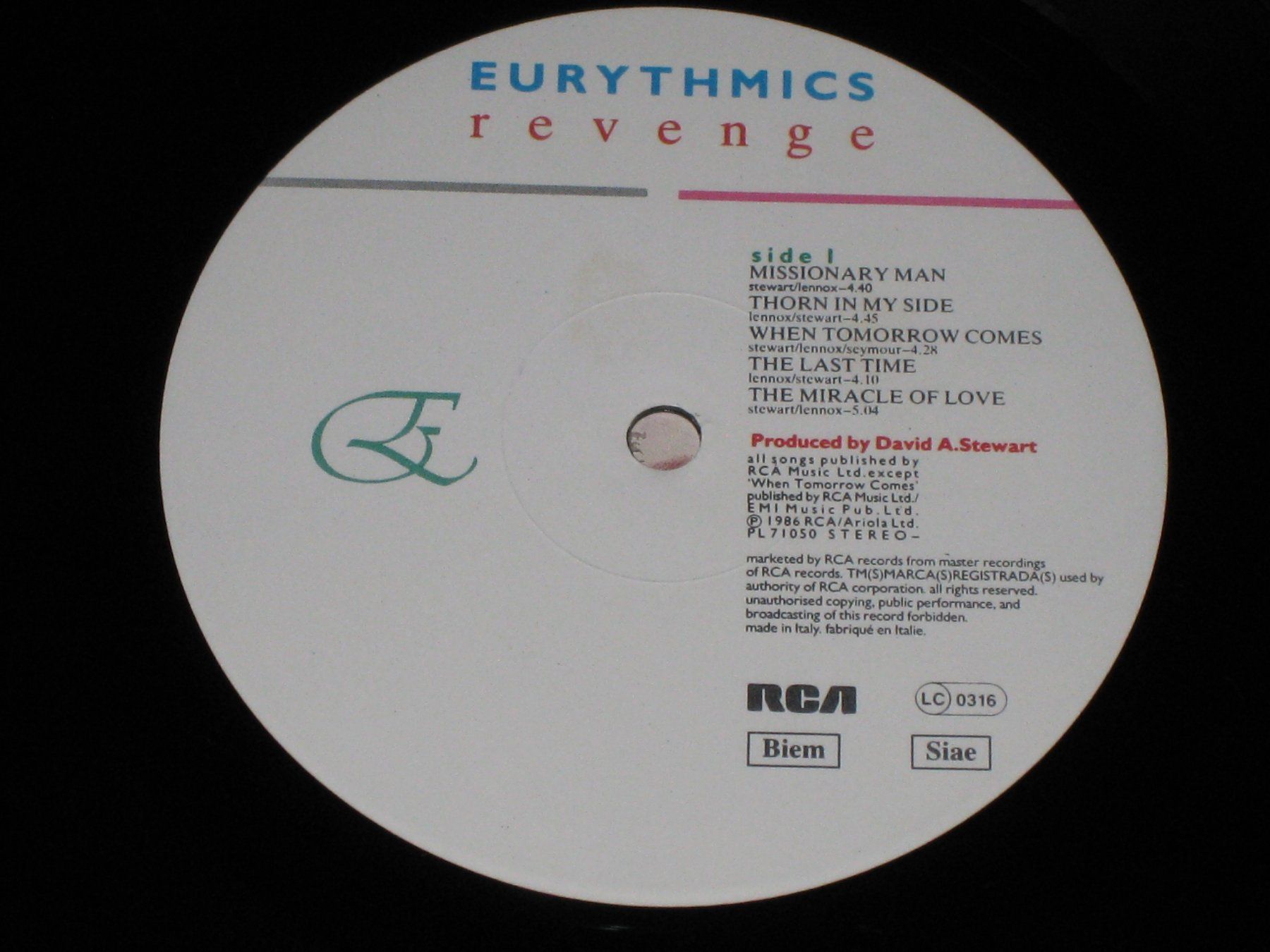 Dischi in vinile: LP - EURYTHMICS - REVENGE – Usato da Steckborn venduto da Quo7 1