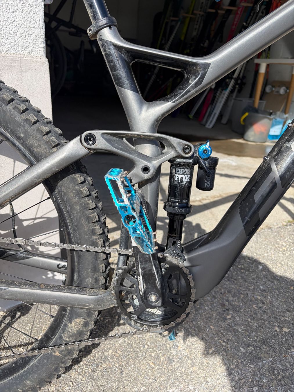 Felt Biciclette: Felt Compulsion 3 - Enduro Bike – Usato da Davos Platz venduto da Ikuza 3