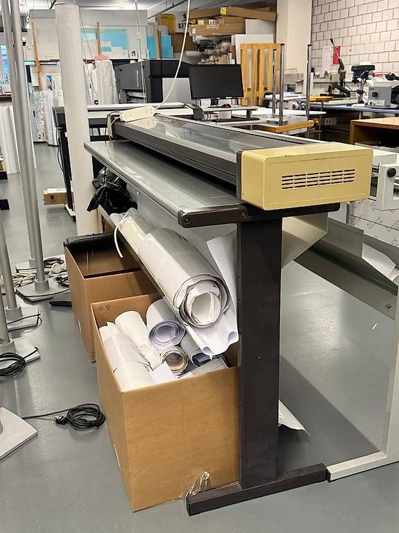 Alle Maschinen: Elektrische Planschneidemaschine – Gebraucht aus Jona von Romebr