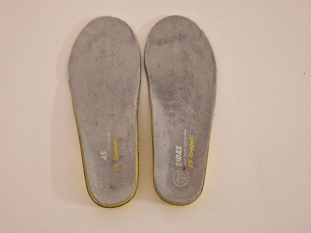 Scarpe da uomo: Skischuhe Einlegesohlen – Usato da Domat/Ems venduto da cgrho01