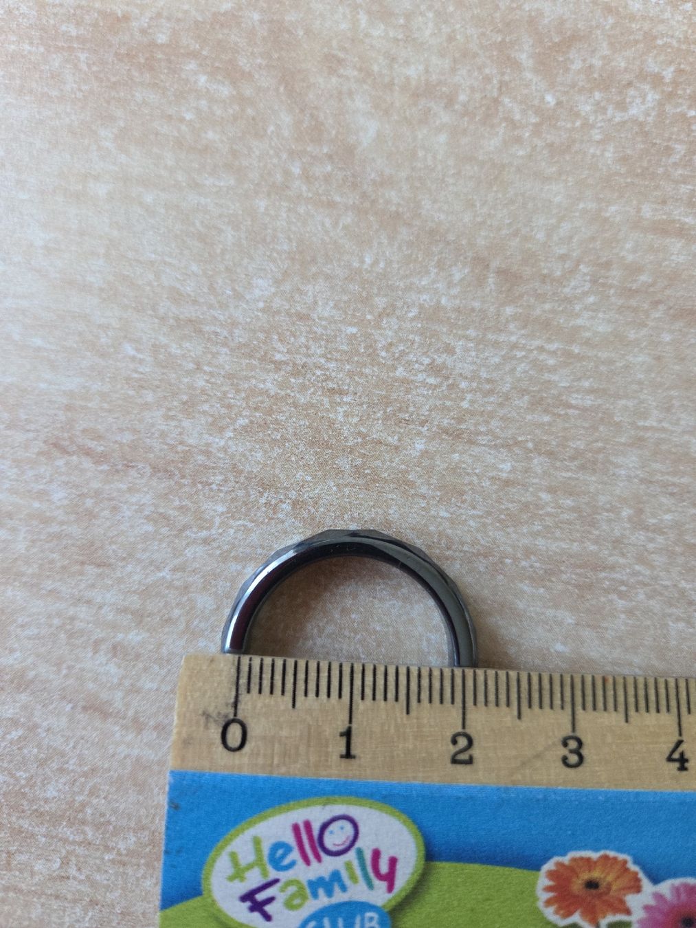 Anelli: Facettierter Hämatit Ring Gr.20/60 Neu – Nuovo (secondo la descrizione) da Winterthur venduto da katzen07 5