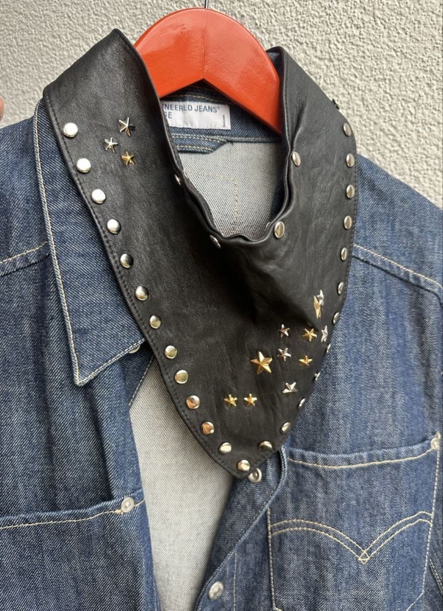 Costumi: Black Leather Collar Studded with Star🌟 – Usato da Vevey venduto da ledidream 3