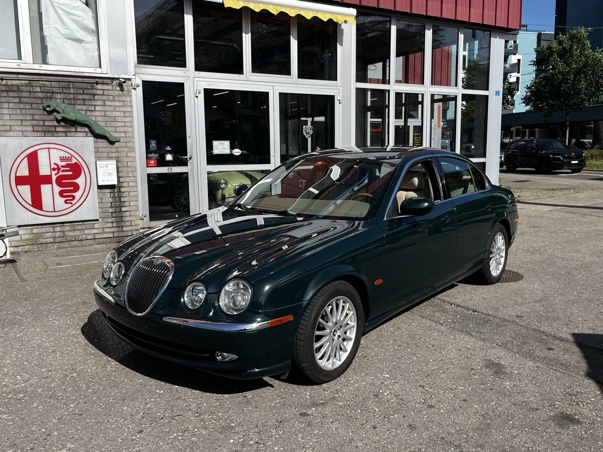 Jaguar Automobili: Jaguar S-Type 4.0 V8 – Difettoso da Schlieren venduto da classic3.5