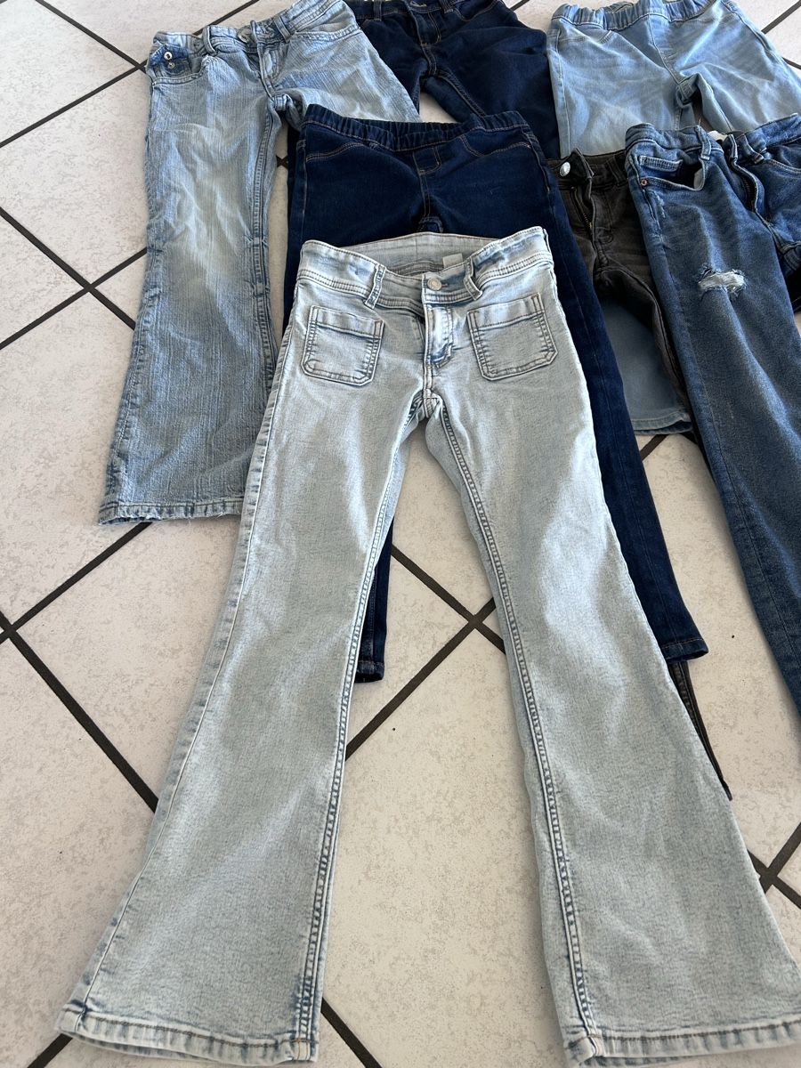 Ensembles coordonnés: 7 Mädchen Jeanshosen – D'occasion à Schötz par Maumau83 1