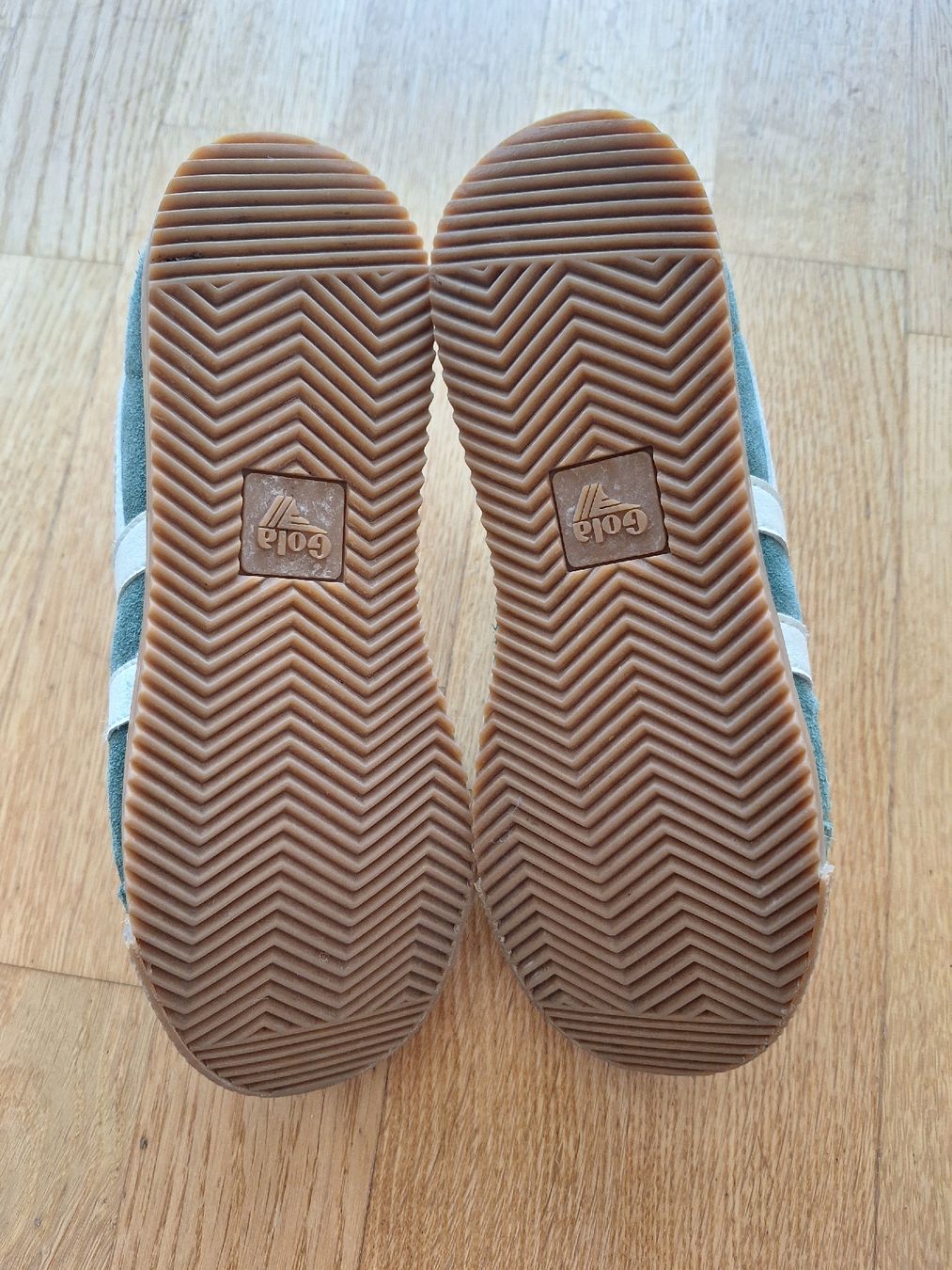 Scarpe per ragazzi: Sneaker, Turnschuhe Gola Gr. 34 – Usato da Zürich venduto da Mina_877 3