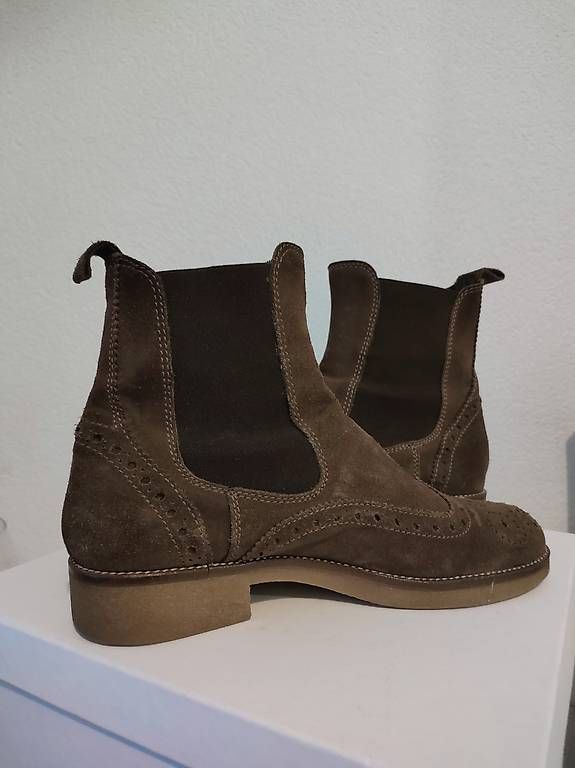 Scarpe da donna: Bottes marron claire - envoi colis gratuit – Usato da Renens VD venduto da lptvs_22 1