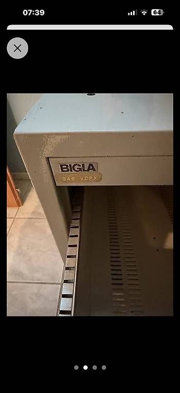 Schränke: Armoire Bigla 2 tiroirs  – Gebraucht aus Arvillard (Salins) von Taniguchi 2