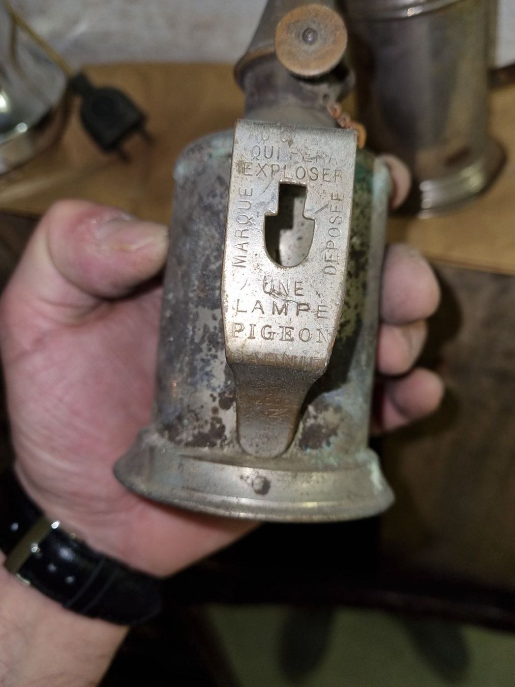 Lampade: 2 alte franz. Petroleumlampen – Usato da Basel venduto da Jcva 3