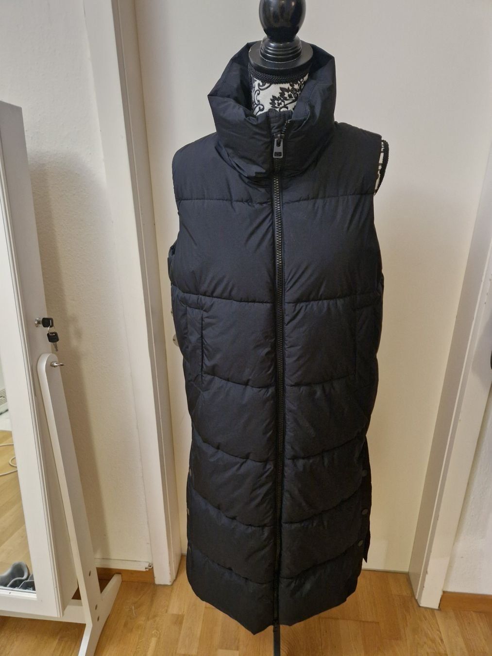 C&A Gilets & Westen: Warme lange Steppweste, Gr.40 , schwarz – Neu (gemäss Beschreibung) aus Glattbrugg von majuska01