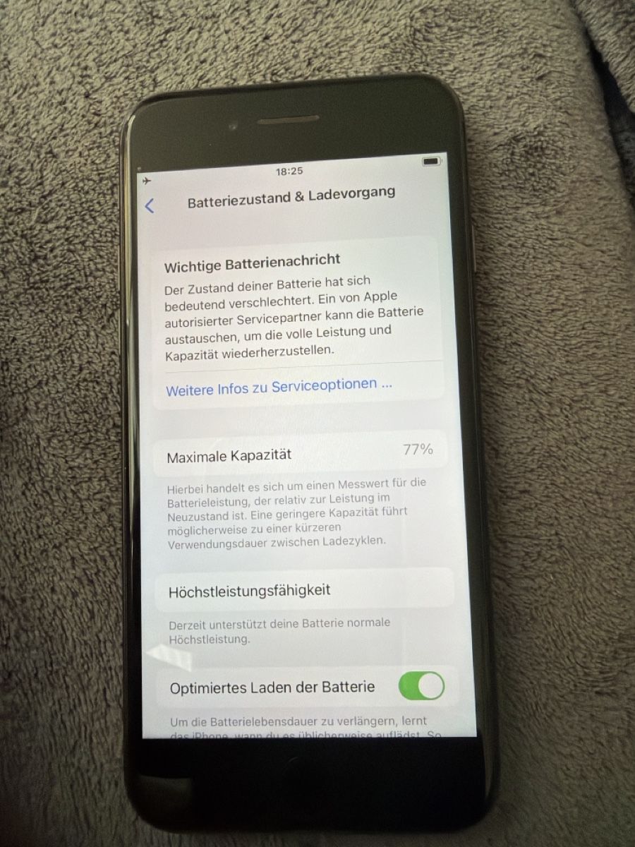 Apple Telefoni cellulari / Smartphones: Apple iPhone 8 Space Grey 64GB guter Zustand – Usato da Biberist venduto da Moma7 2