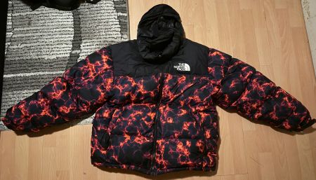 The North Face 1996 Retro Fire Nuptse – Lava Print