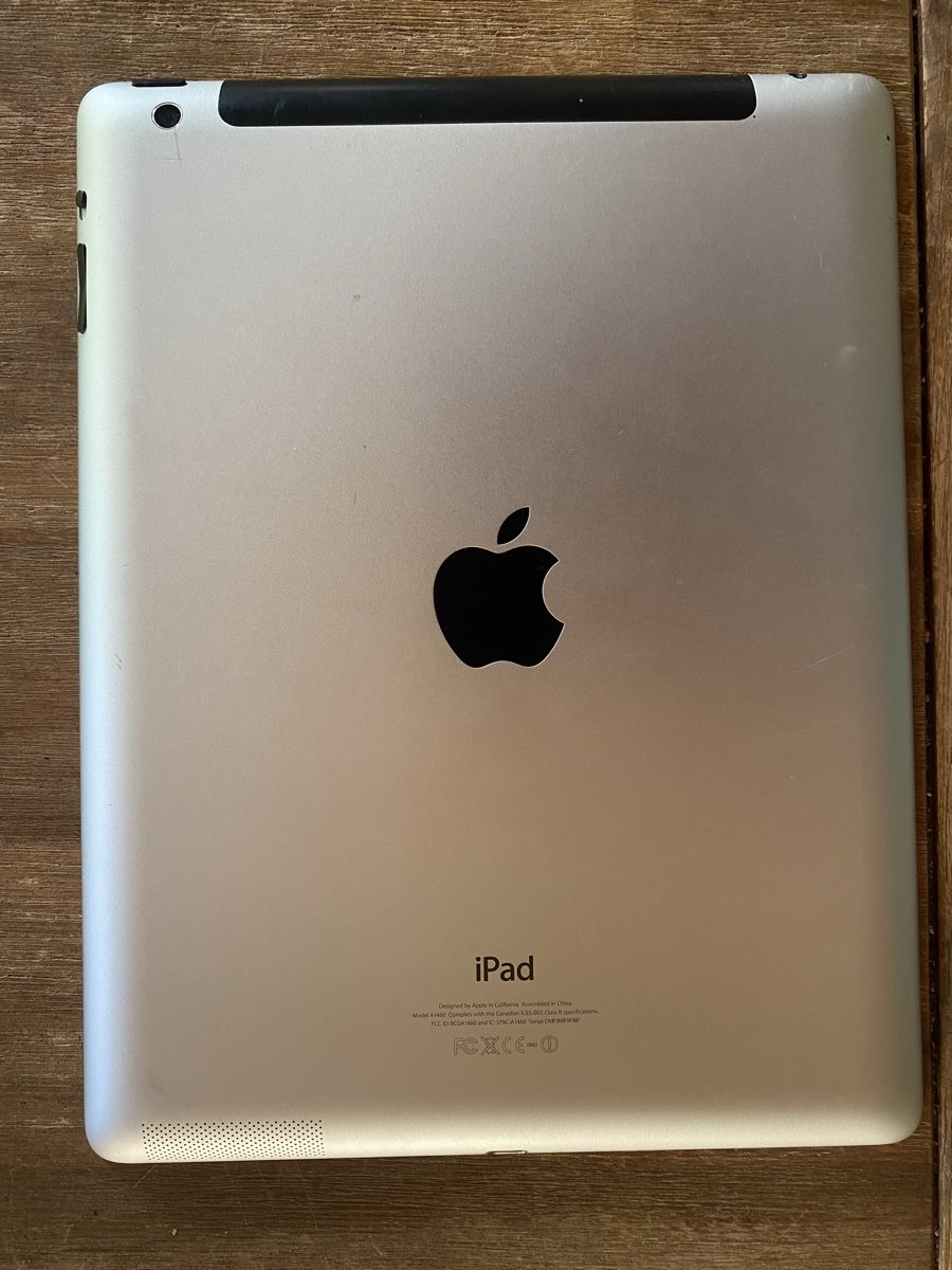Apple Tablet PC: i-Pad mit SIM – Usato da Schwanden GL venduto da micha_k222 1