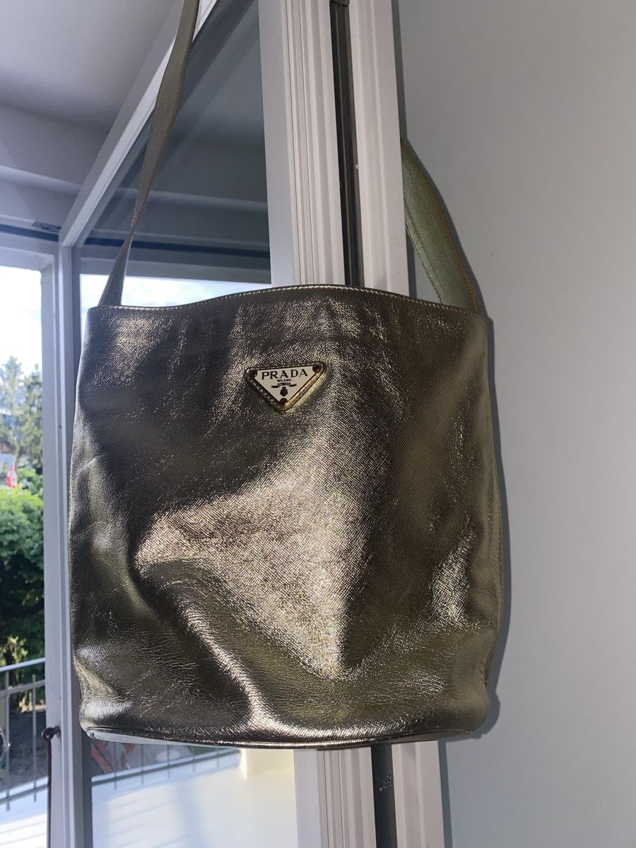 Prada Borse da donna: Prada Gold Metallic Tasche – Usato da Steffisburg venduto da viv_5tqt 1