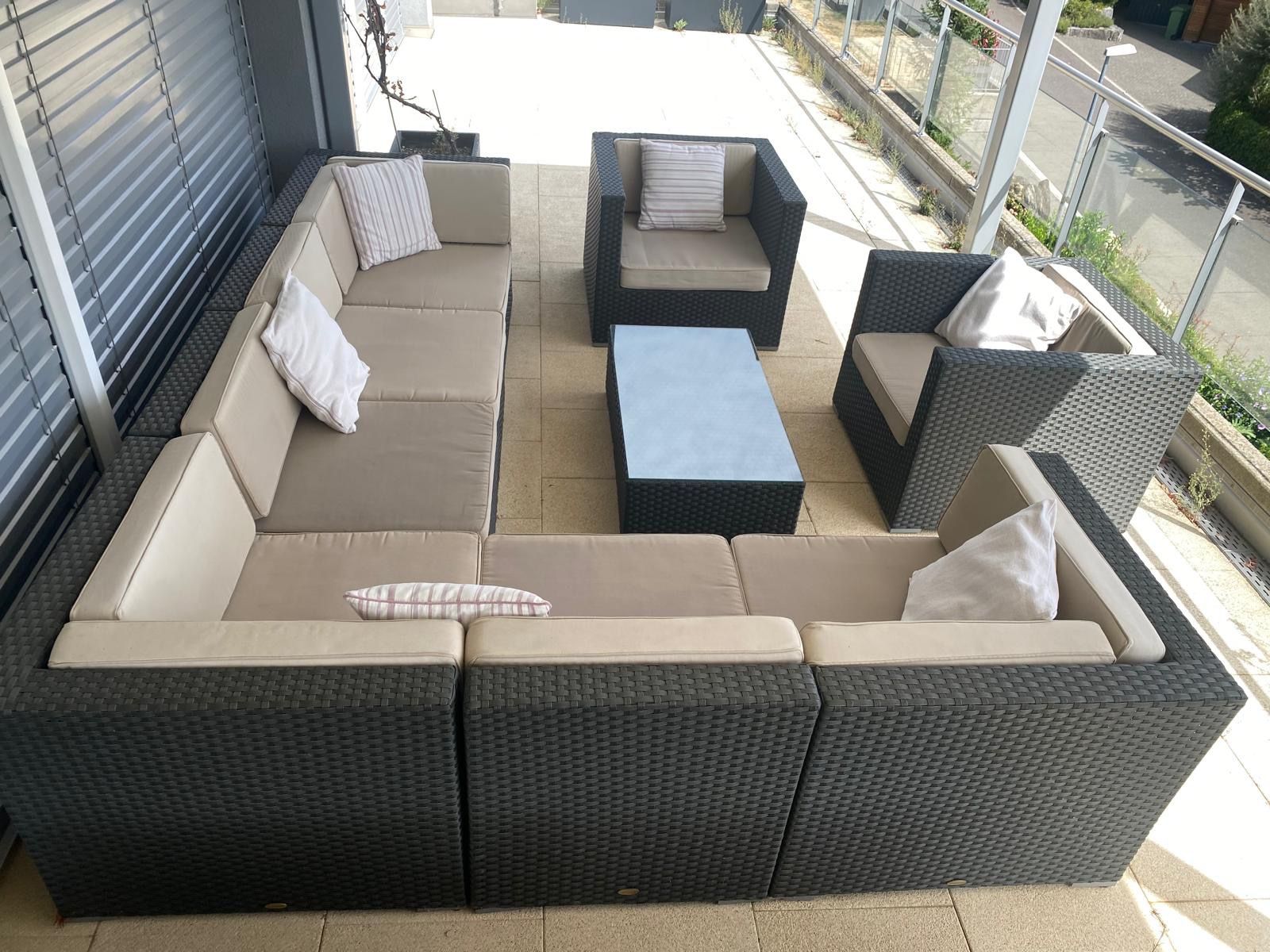 Viplounge Sofas: Outdoor Lounge schwarz/ grau – D'occasion à Eschenbach SG par uhe_xrk8 2