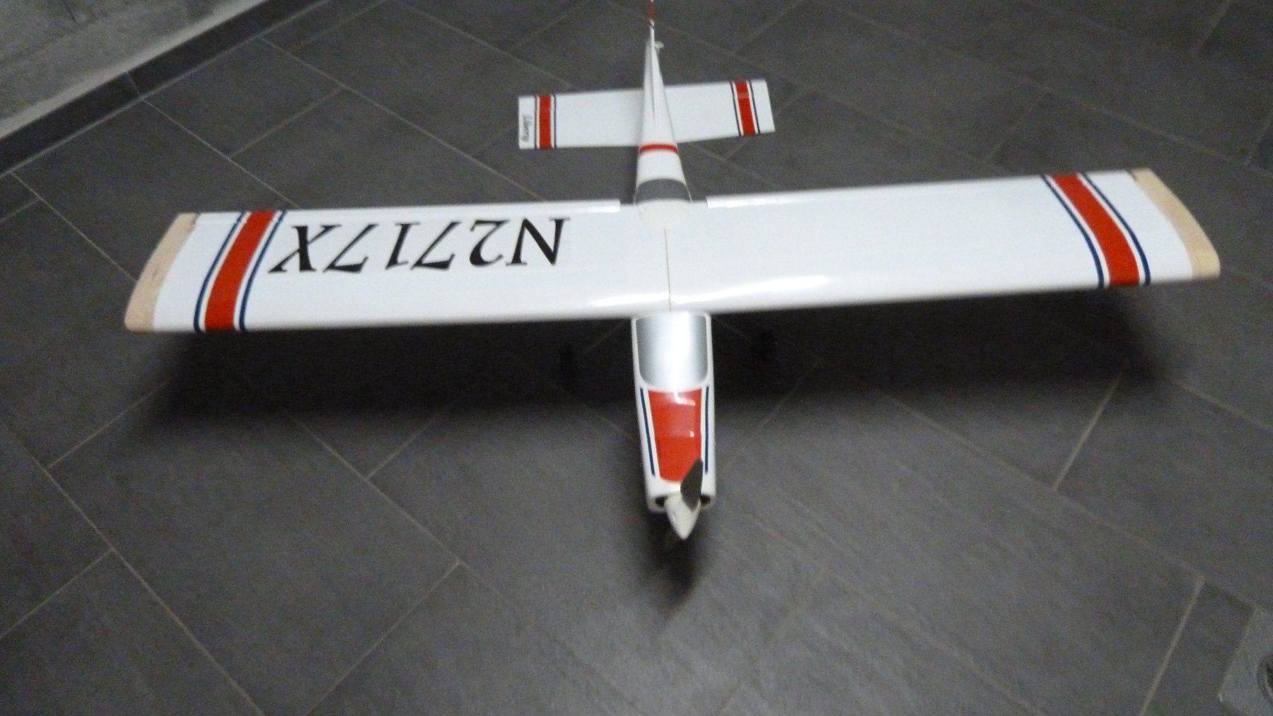 Modellismo RC: Avions RC, modélisme – Usato da La Verrerie venduto da jpasche