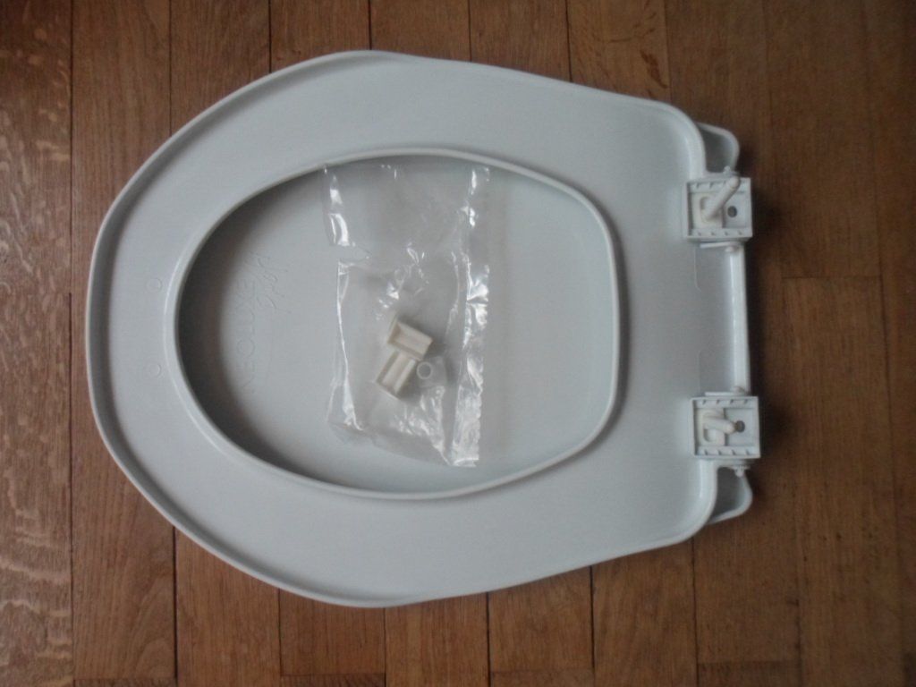 WC: Klobrille WC-Sitz mit Deckel Neoluxe Profi – Usato da Zürich venduto da Tocayo 6
