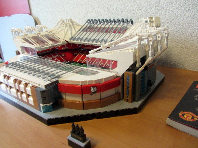 LEGO SET, 10272 Old Trafford - Manchester United - La community OTLUG