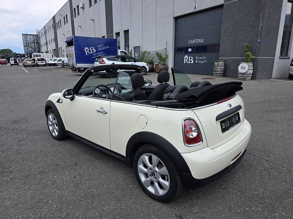 Autos: Mini One Cabriolet  – D'occasion à Cadenazzo par LuismacchineSagl 2