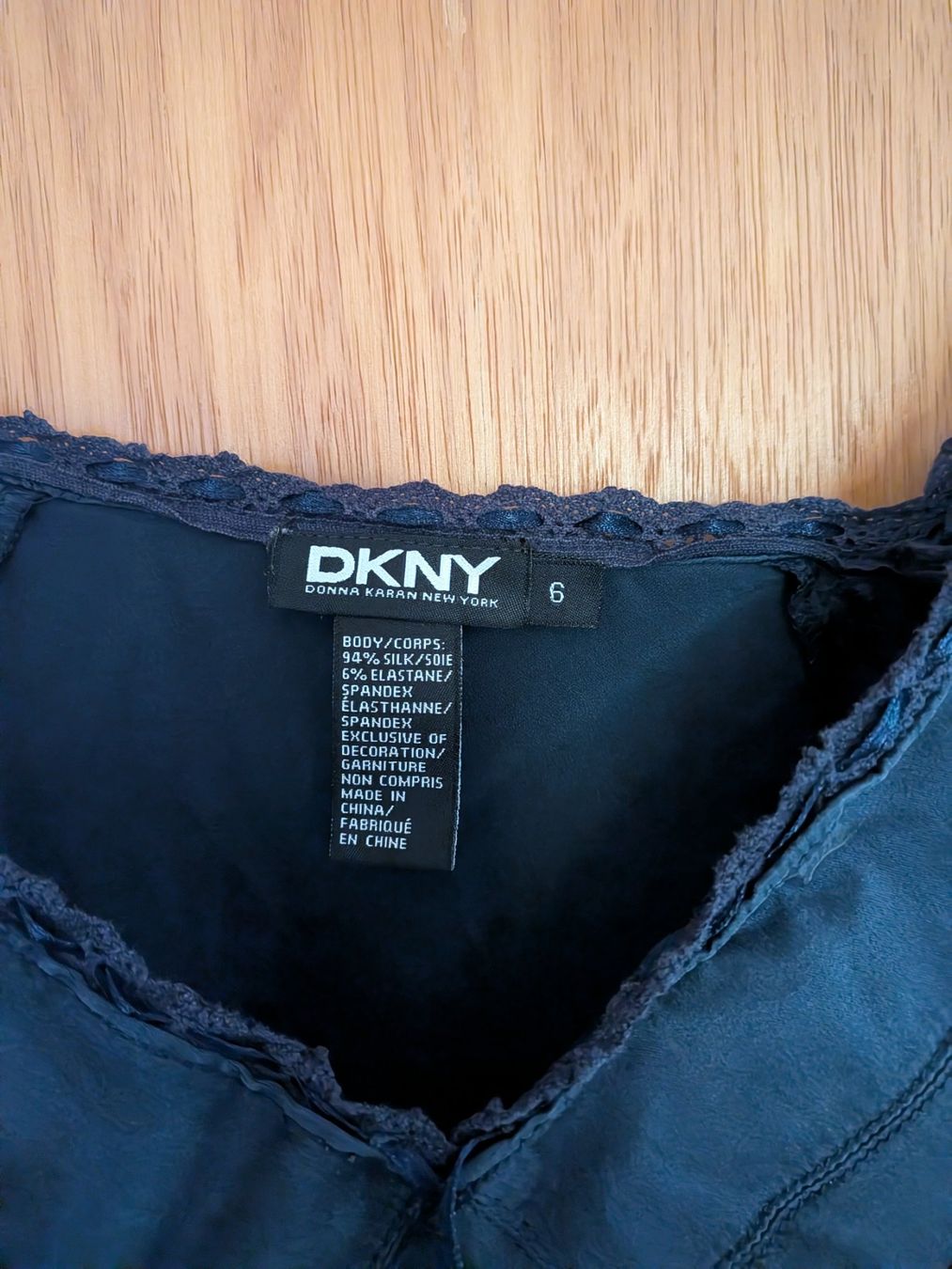 Tops: Damen Top dunkelblau – Gebraucht aus Winterthur von sha_r2k2 1