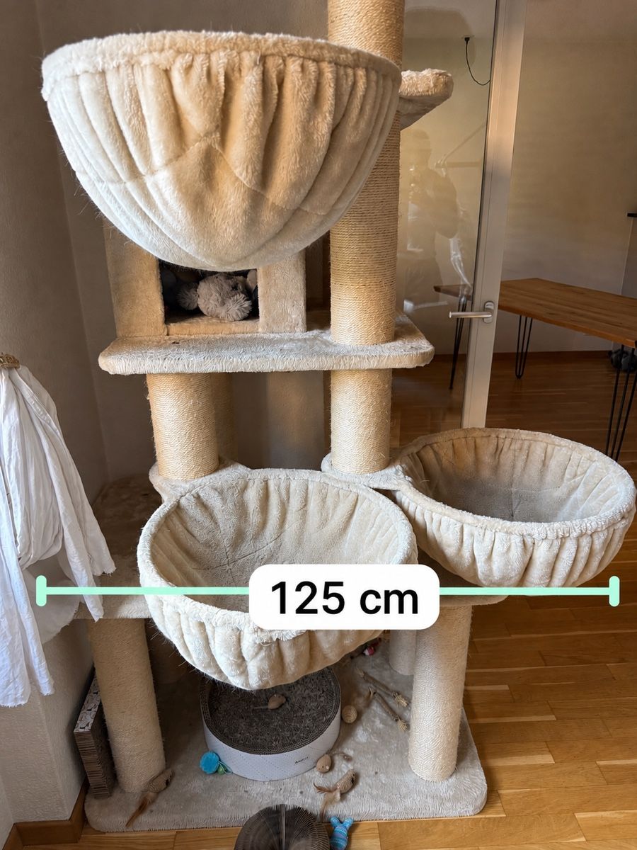Tiragraffi: Grosser Katzenbaum  – Usato da Einigen venduto da Leve114 2