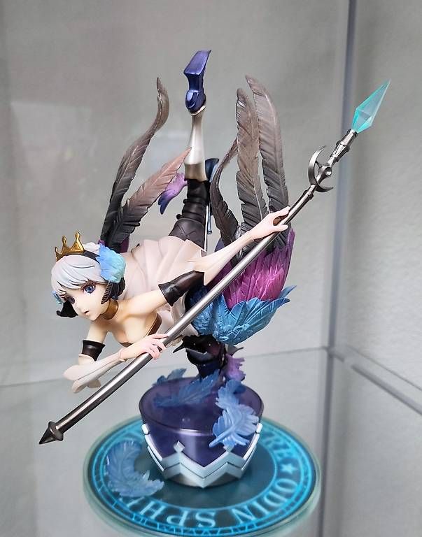 Statuette: Figurine Sega Odin Sphere, avec sa boîte – Nuovo (secondo la descrizione) da Yvonand venduto da rox_8y69